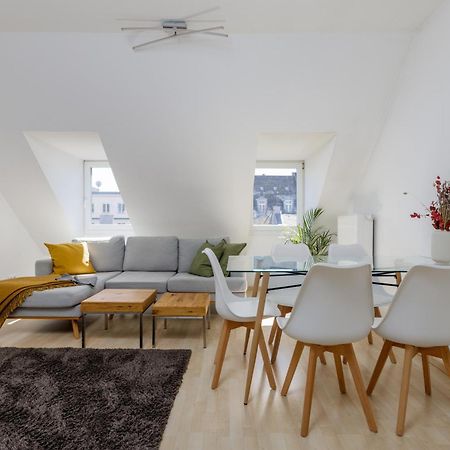Home By Doni I Serviced Apartments I Ruhig I Zentral Nahe Rmcc, Staatsheater & Landtag Wiesbaden Esterno foto