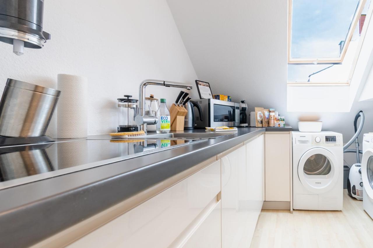 Home By Doni I Serviced Apartments I Ruhig I Zentral Nahe Rmcc, Staatsheater & Landtag Wiesbaden Esterno foto