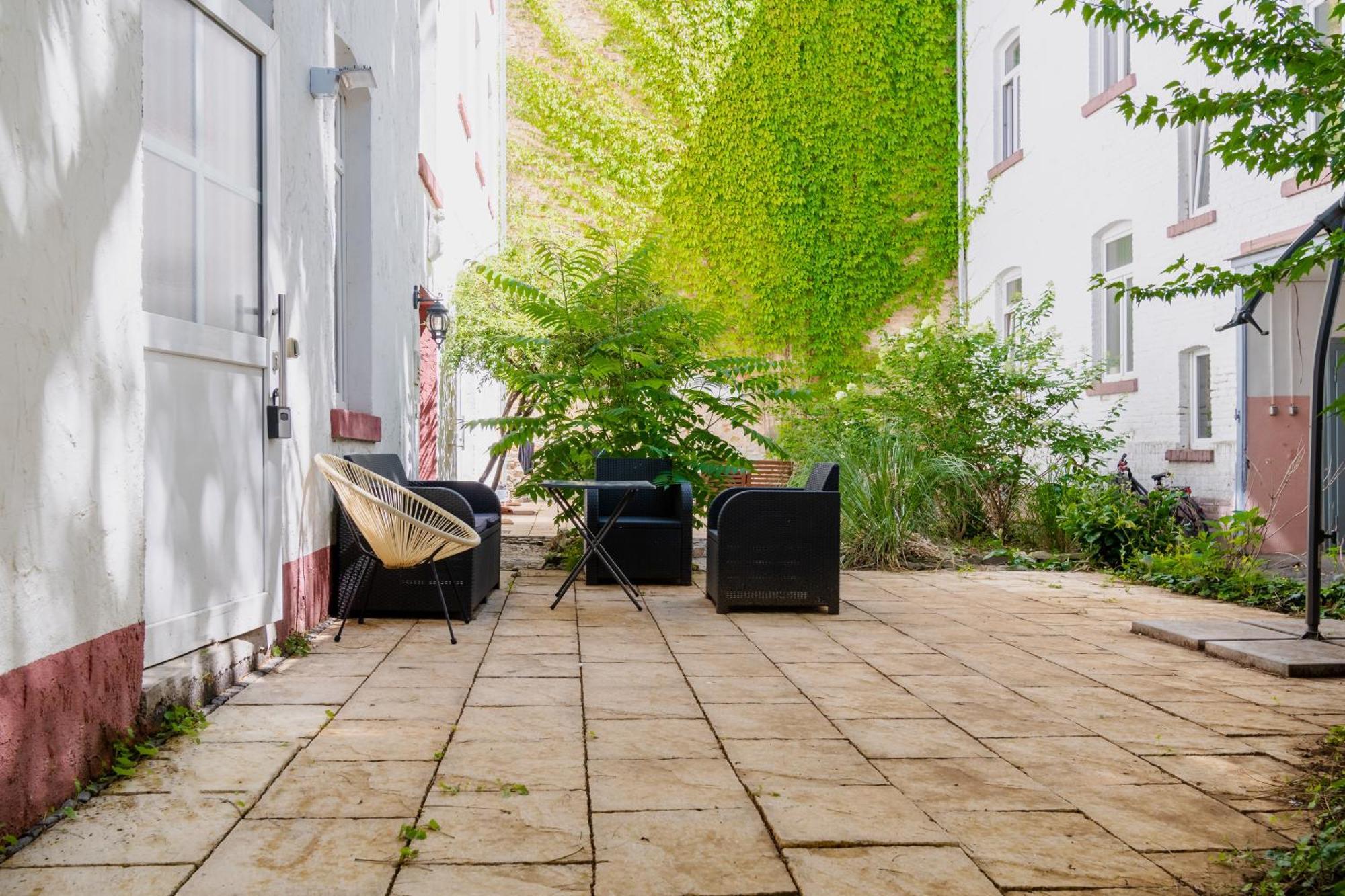 Home By Doni I Serviced Apartments I Ruhig I Zentral Nahe Rmcc, Staatsheater & Landtag Wiesbaden Esterno foto